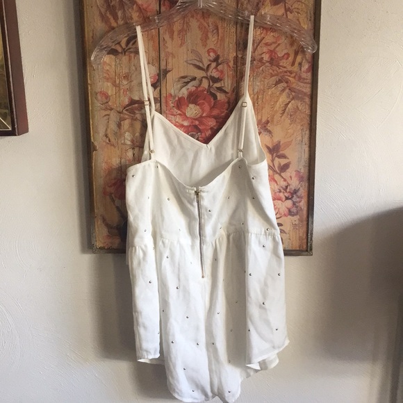 NWT AMUSE SOCIETY REVOLVE JUMPSUIT ROMPER IVORY GOLD EMBE ROMPER M - Picture 4 of 16